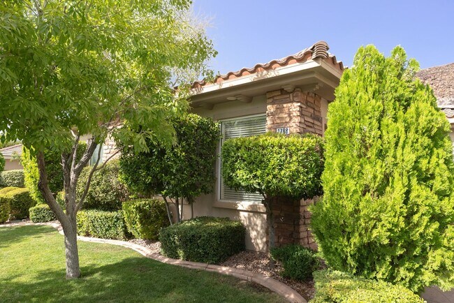 Building Photo - 1788 Amarone Way