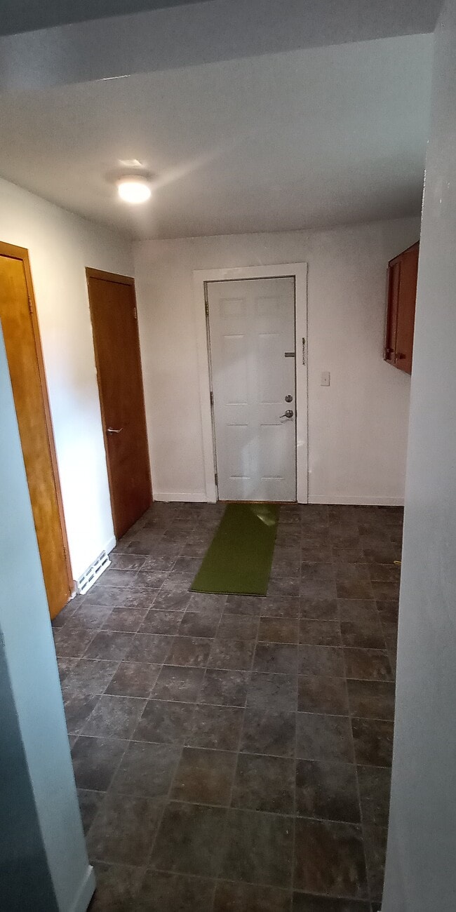Mudrooom - 138 Harrison St