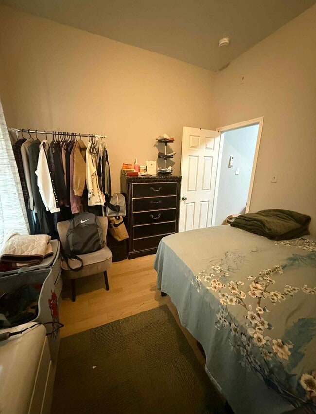 Photo - 1605 W Diamond St (Philadelphia, PA) Apartment
