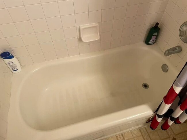 Foto del edificio - 5823 Pearson Ln