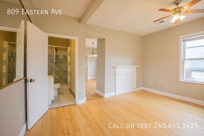 Foto del edificio - 809 Eastern Ave NE