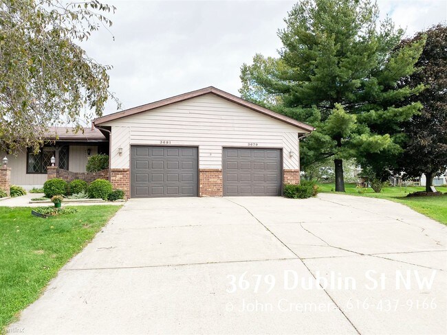 Building Photo - 3 br, 2 bath Duplex - 3679 Dublin St NW