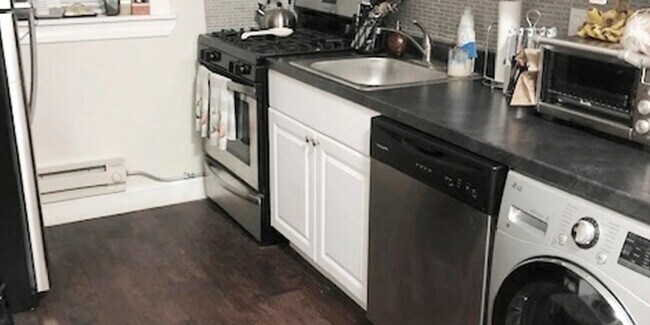 Foto del edificio - 2133 W Giddings St