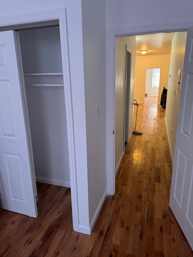 Foto del edificio - 686 Woodward Ave