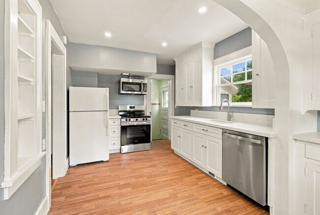 Foto del edificio - 6521 SE 16th Ave