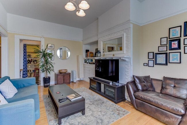 Foto del edificio - 426 Cole St