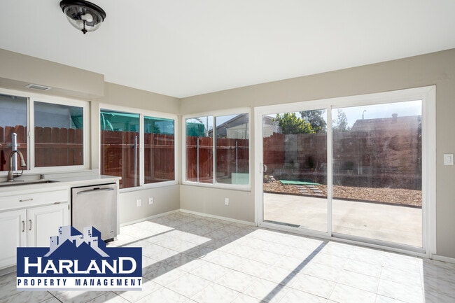 Building Photo - 8547 Aquarius Dr