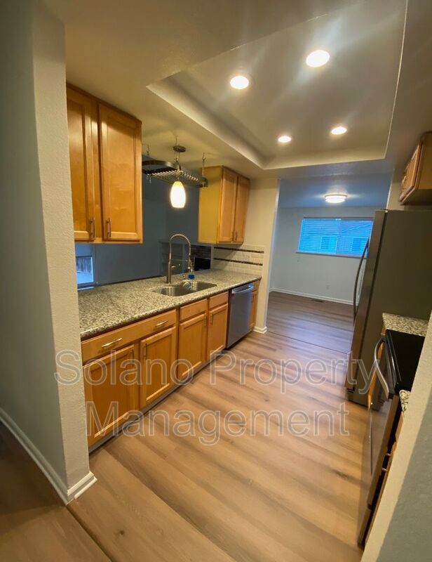 Foto del edificio - 3401 Norwalk Pl