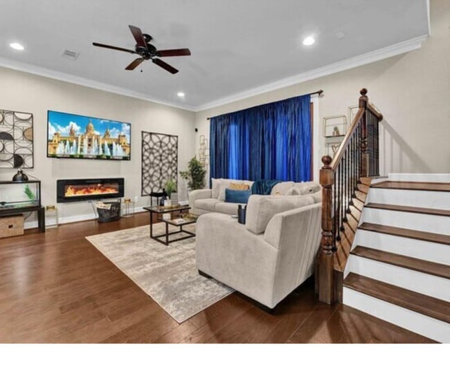 Building Photo - 14502 San Pietro Dr