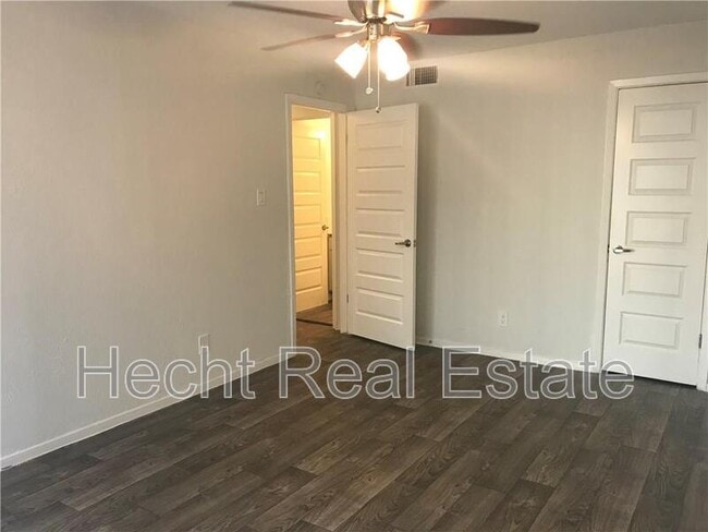 Building Photo - 7302 Duval St