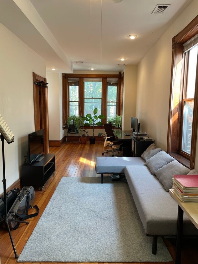 Photo - 2041 W. McLean