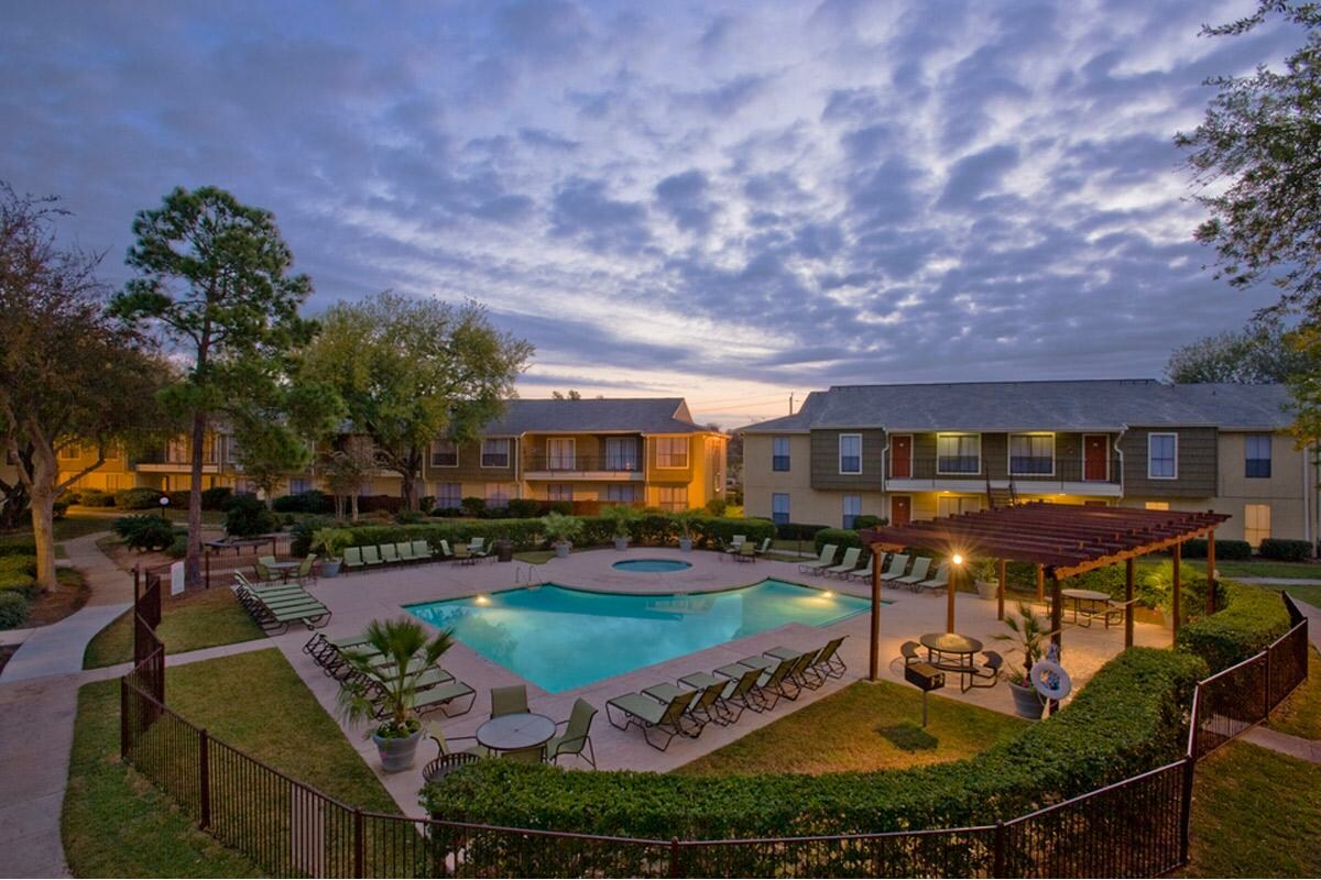 The Redford Apartments in Houston, TX