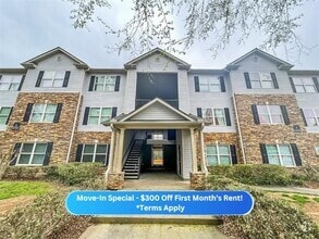Building Photo - 8304 Fairington Village Dr