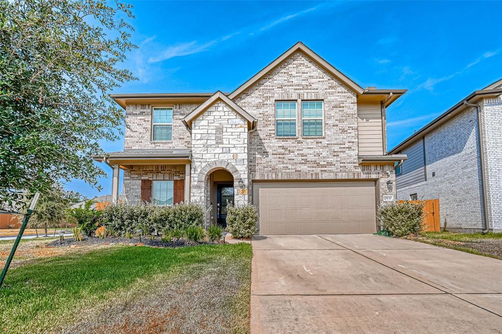 Foto principal - 28130 Aspen Horizon Dr