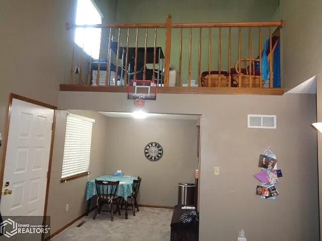 Foto del edificio - 934 E 15th St N