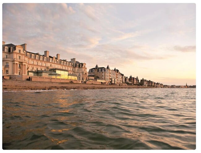 Building Photo - 4670 NE 2nd Ave