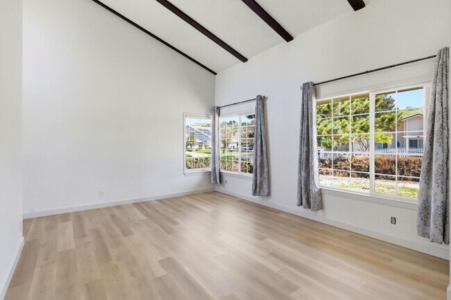 Foto del edificio - 1197 Barrington Ct