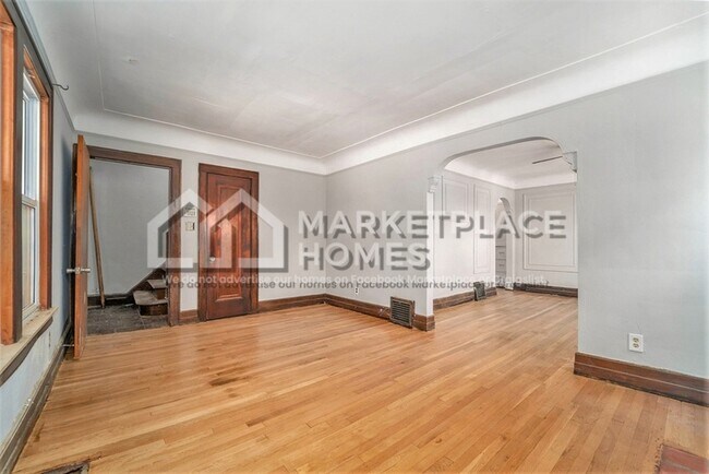 Building Photo - 15429 Appoline St