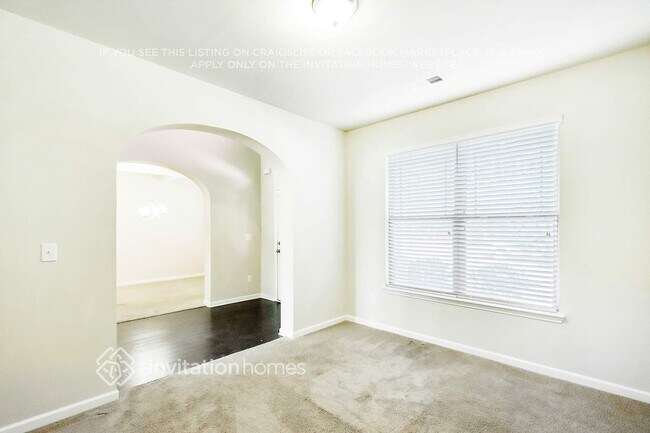 Foto del edificio - 3329 Alhambra Cir