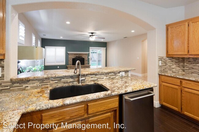 Building Photo - 3 br, 2 bath House - 1552 Mehar Court