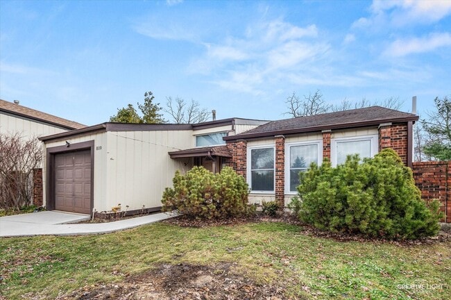 Foto del edificio - 8119 Oriole Dr