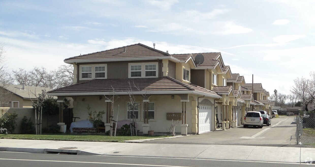 90 E Grant Line Rd, Tracy, CA 95376 - Apartments in Tracy, CA 