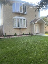 Building Photo - 5416 6th Ave