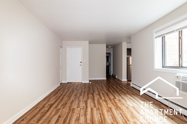 Building Photo - 5851 N Winthrop Ave
