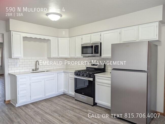 Foto del edificio - 590 N Mulford Rd