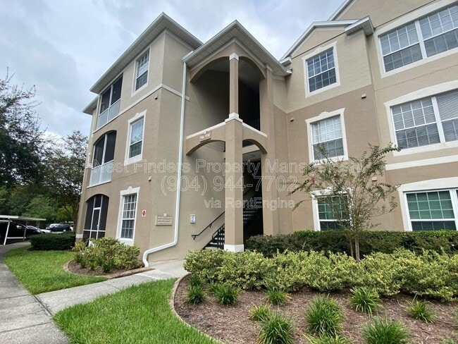 Foto del edificio - 7990 Baymeadows Rd E