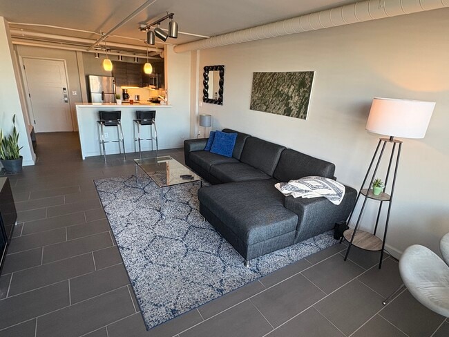 Sala de estar - 535 W Thomas Rd