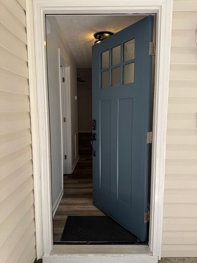 Foto del edificio - Charming 3-Bedroom Ranch for Rent in Senoi...