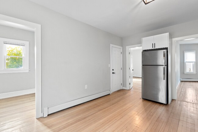 Foto del edificio - 220 Clinton St