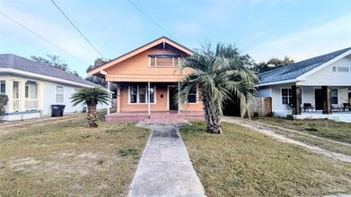 Building Photo - 1014 W Gregory St