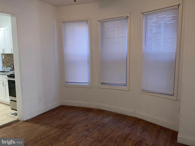 Building Photo - 5561 Chancellor St