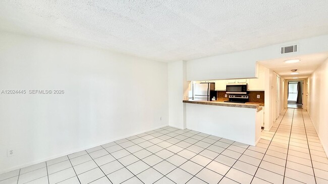 Foto del edificio - 278 Cypress Point Dr