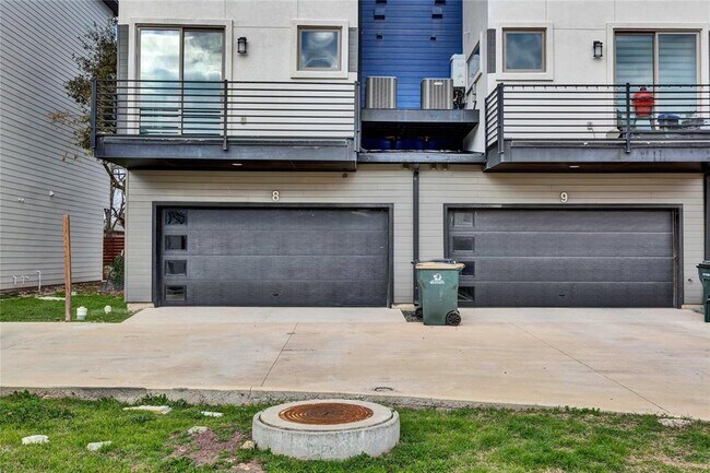 Building Photo - 1417 Kramer Ln