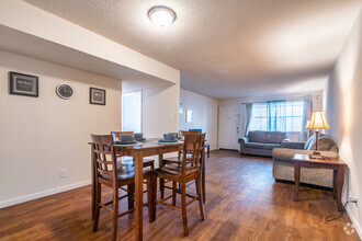Interior Photo - Courtyard Estates