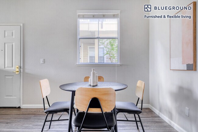 Foto del edificio - 20667 Forge Way