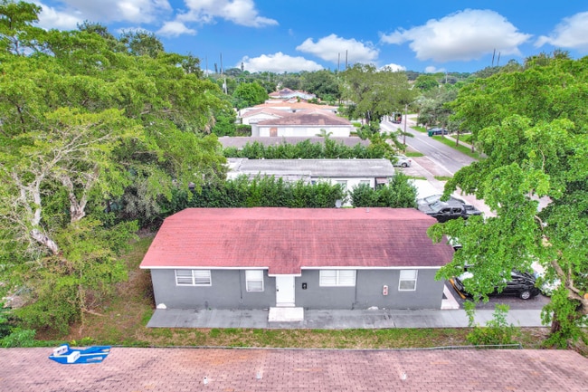 Foto del edificio - 746 SW 4th St