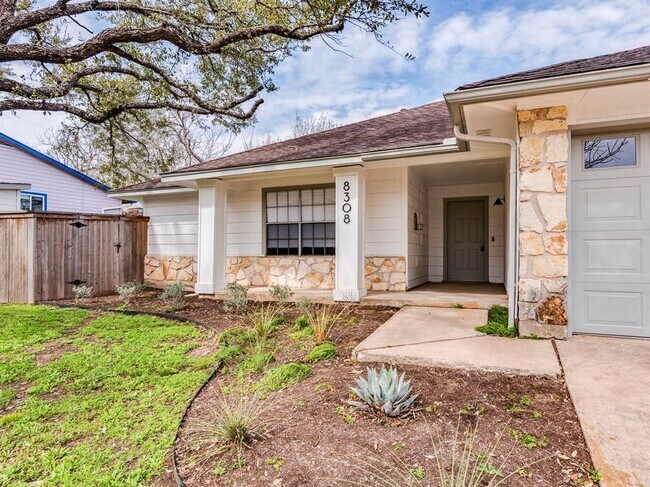 Building Photo - 8308 Spring Valley Dr