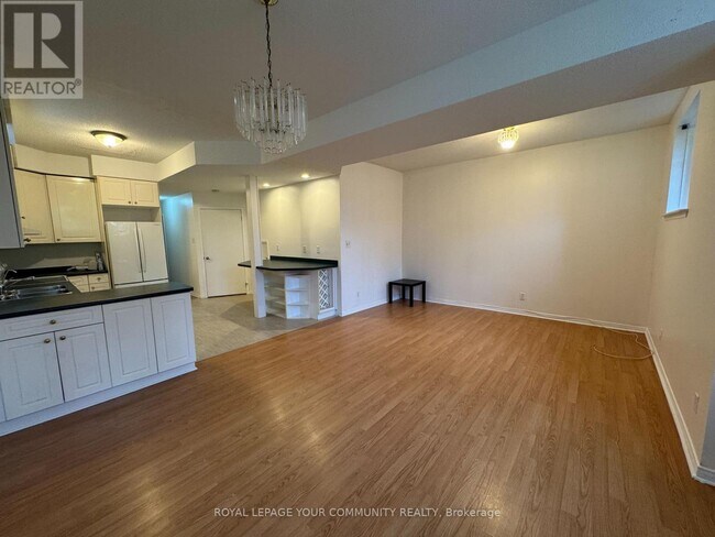 Photo du bâtiment - 32 Ward Dr