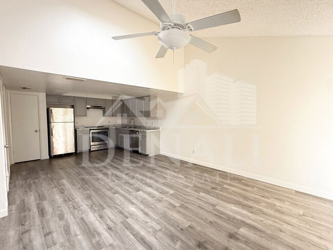 Building Photo - 9797 E La Palma Ave