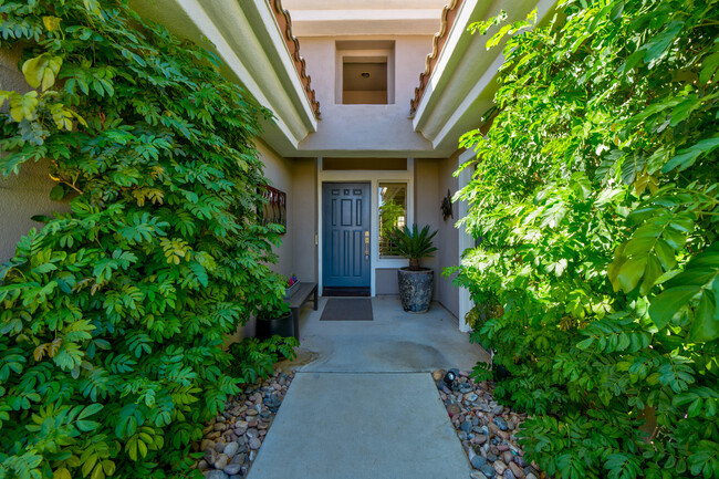 Building Photo - 78829 Putting Green Dr