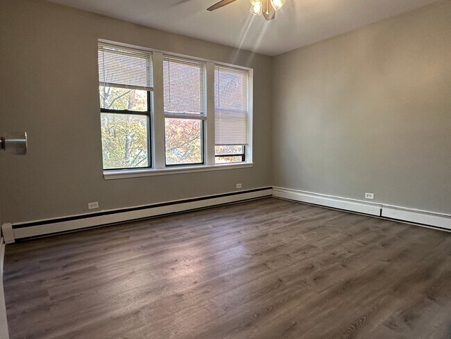 Foto del edificio - 52 N Parkside Ave