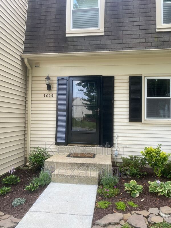 Photo - 6626 Birchleigh Way Townhome