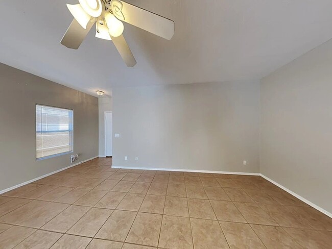 Building Photo - 15438 W Port Au Prince Ln