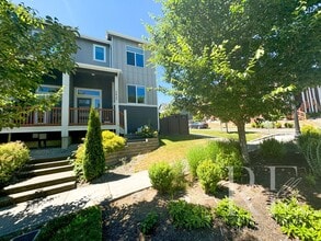 Building Photo - 2427 Schley Blvd
