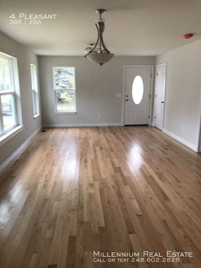 Building Photo - Village of Oxford new built home for rent!!!