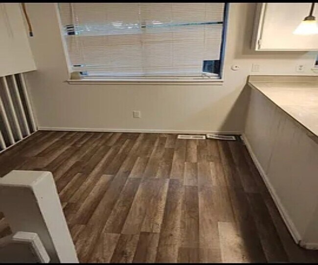 Foto del edificio - 16761 E Kentucky Ave